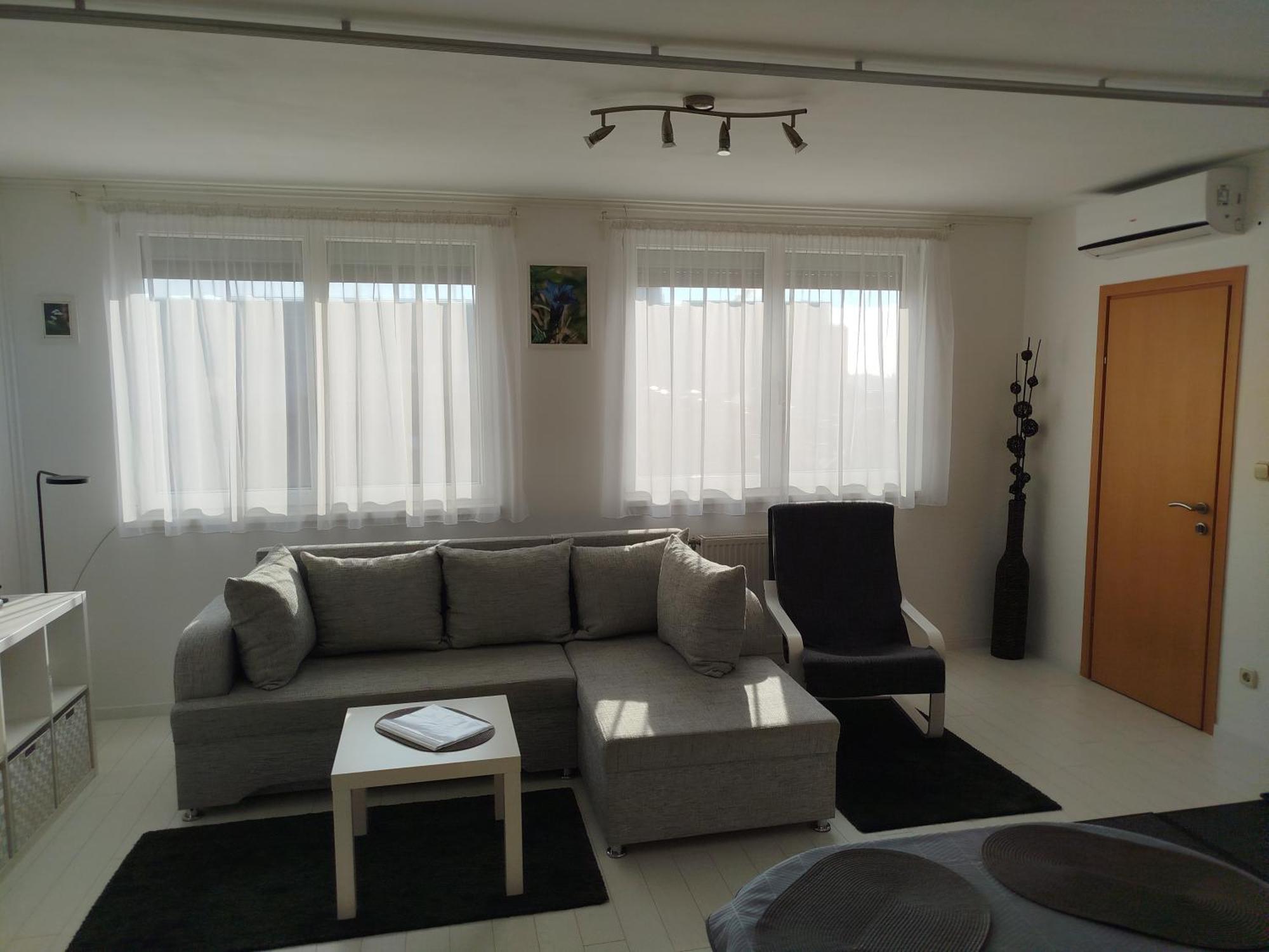 Csongor Apartment