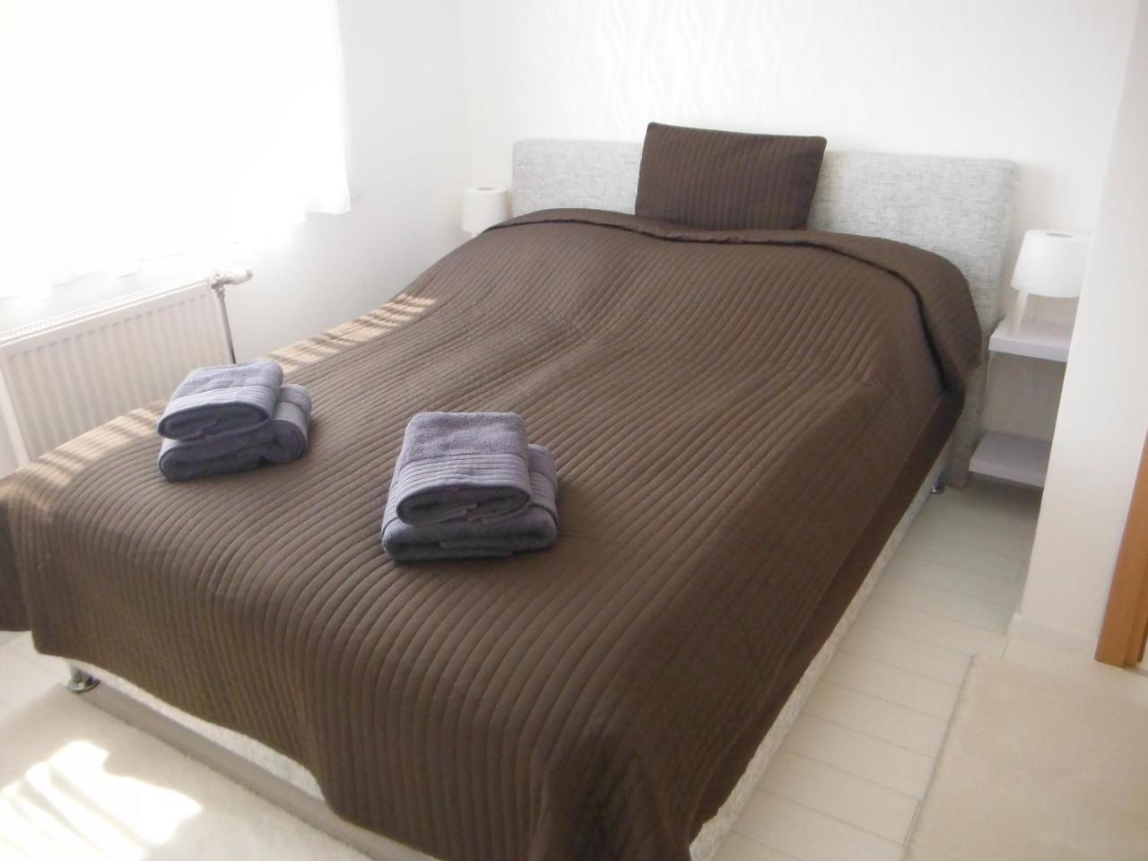 Csongor Apartment *